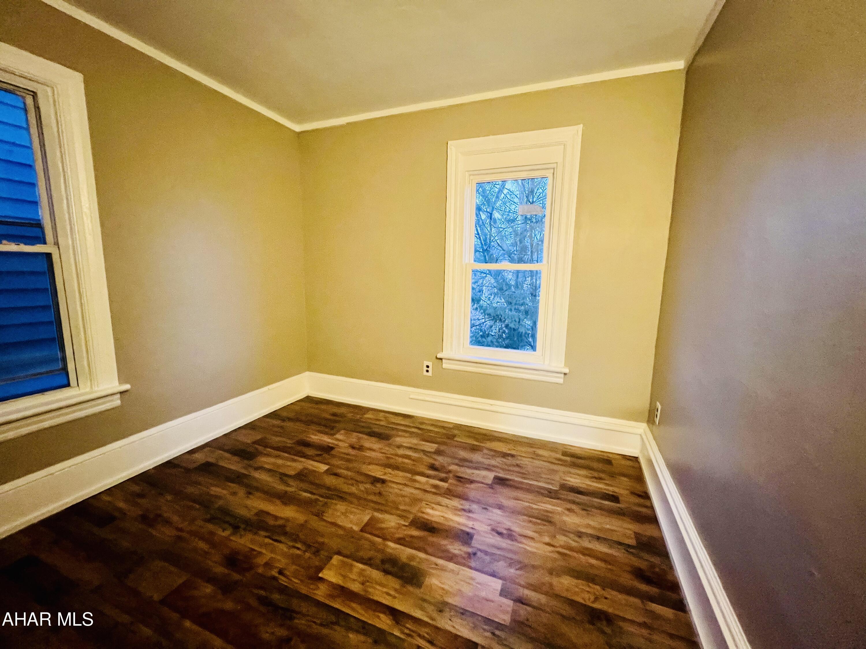 Juniata - Residential