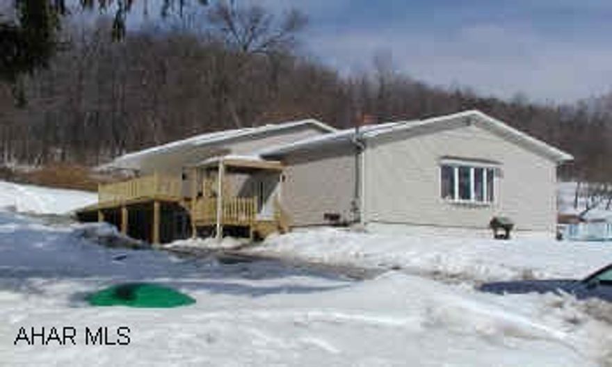 Remodeled 1 story home with new addition. Modern Oak kitchen. 2 lots - 70' x 200' and 158' x 174.8.
