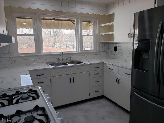 Maple Hollow - Residential