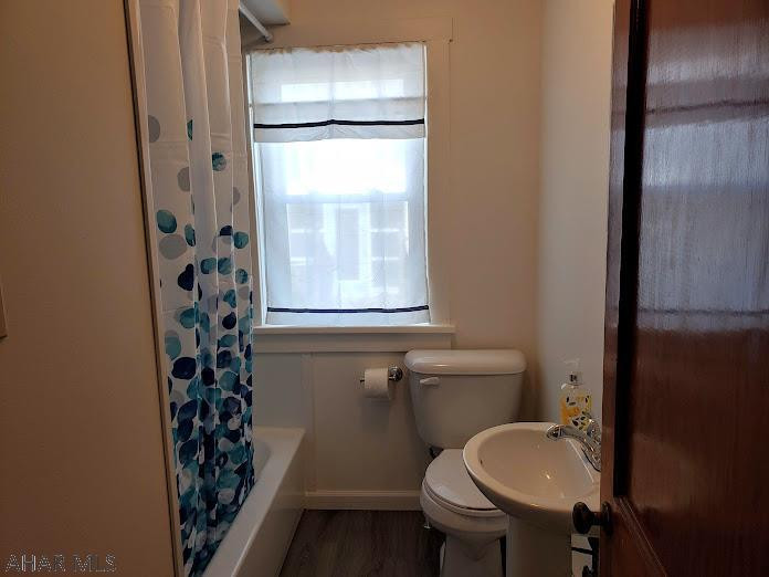 Maple Hollow - Residential