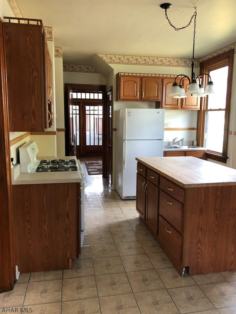 Unknown - Residential