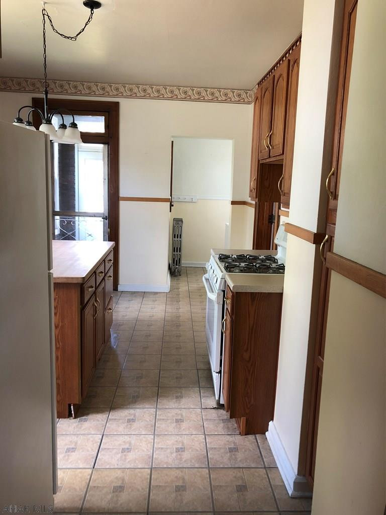 Unknown - Residential