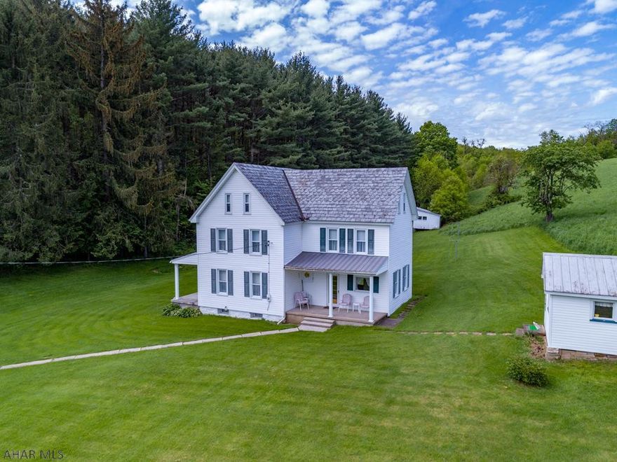What an amazing opportunity to purchase your own farmette!   Wildlife is abundant on this beautiful property ocated at the end of Hileman Hollow Road.  Beautiful, tranquil setting adds to the appeal.  The home has been impeccably maintained.  View the drone video to experience the beauty here.   Be sure to view the video of this great property!