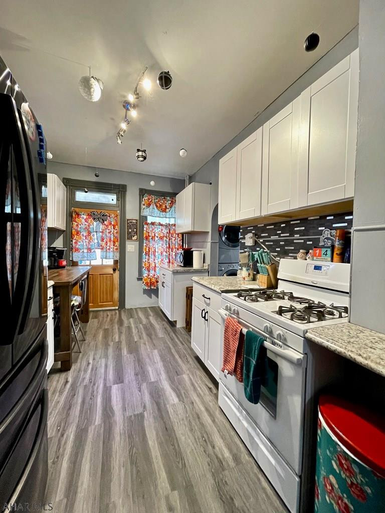 East End - Residential