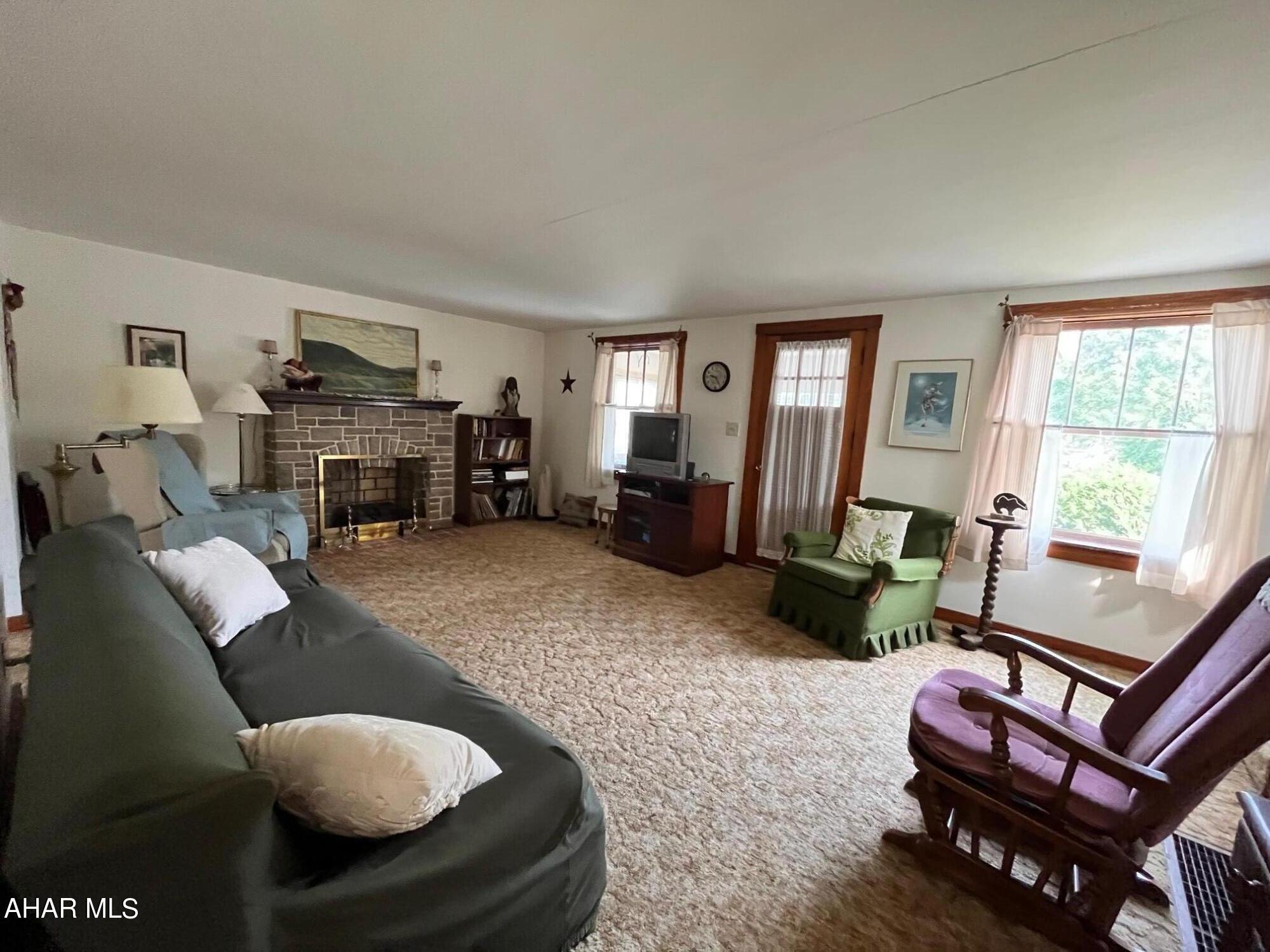 Foot of Ten - Residential