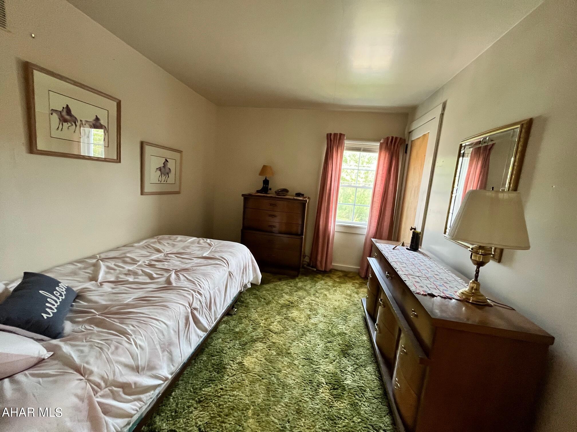 Foot of Ten - Residential