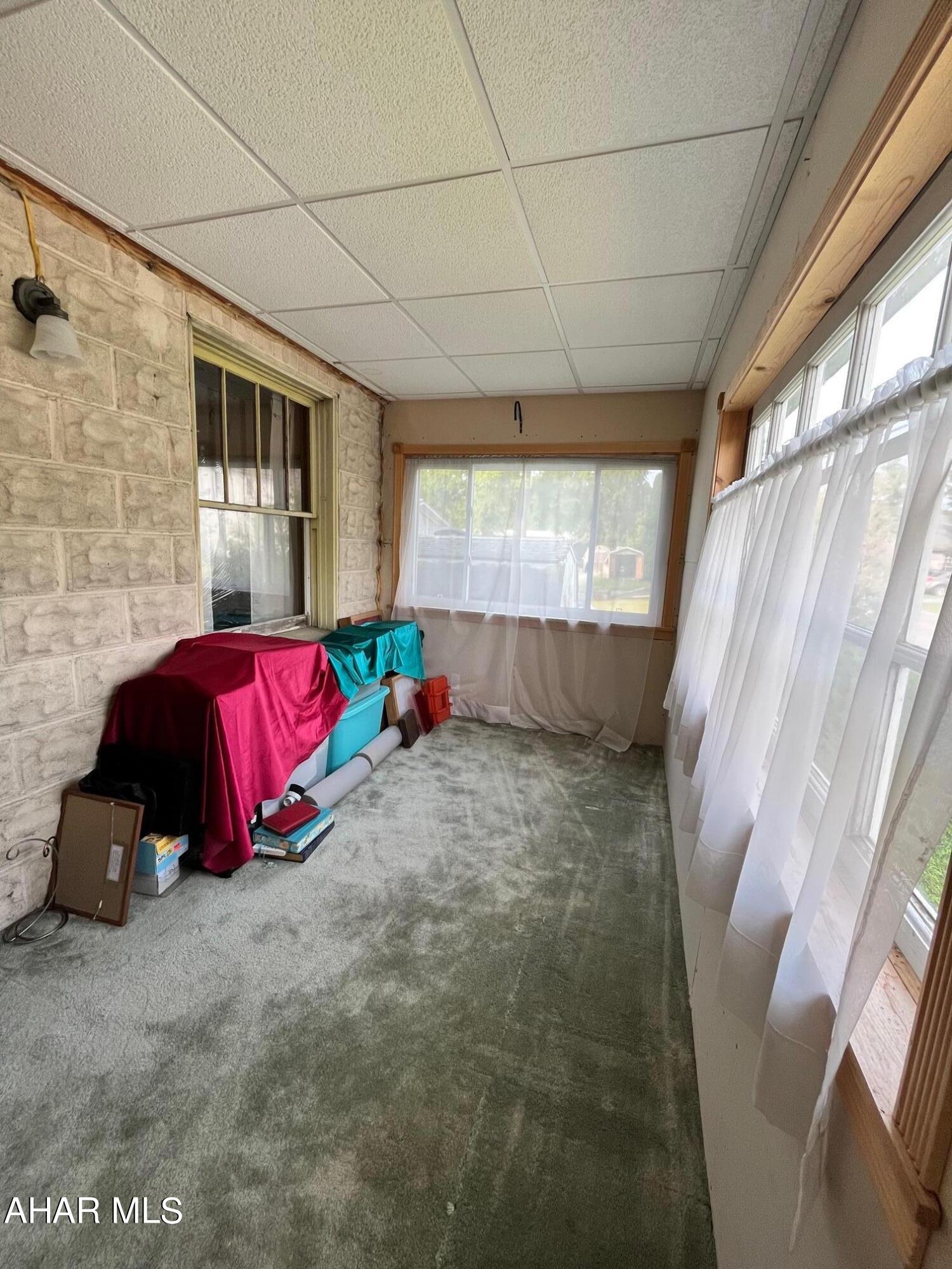 Foot of Ten - Residential