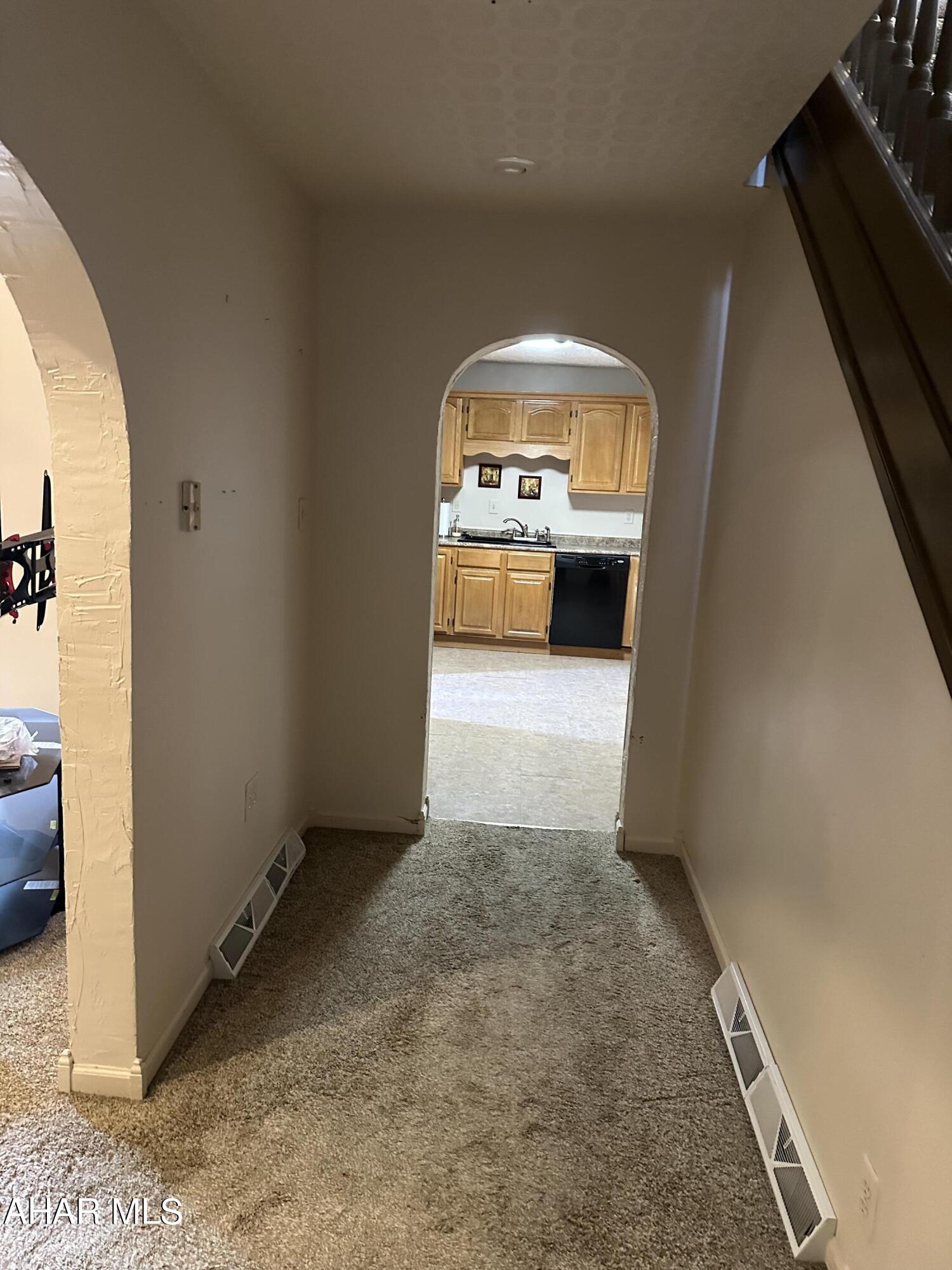 Juniata - Residential