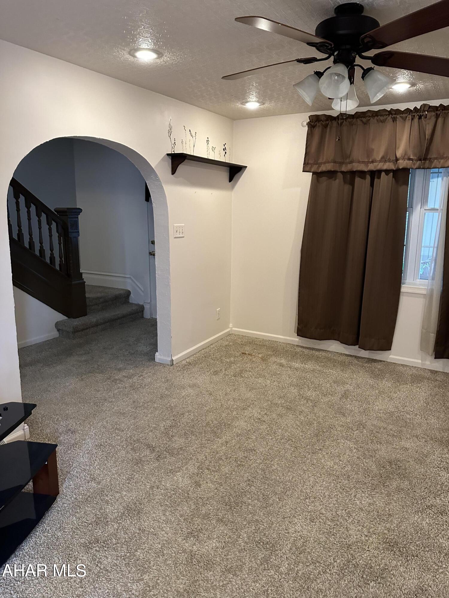 Juniata - Residential