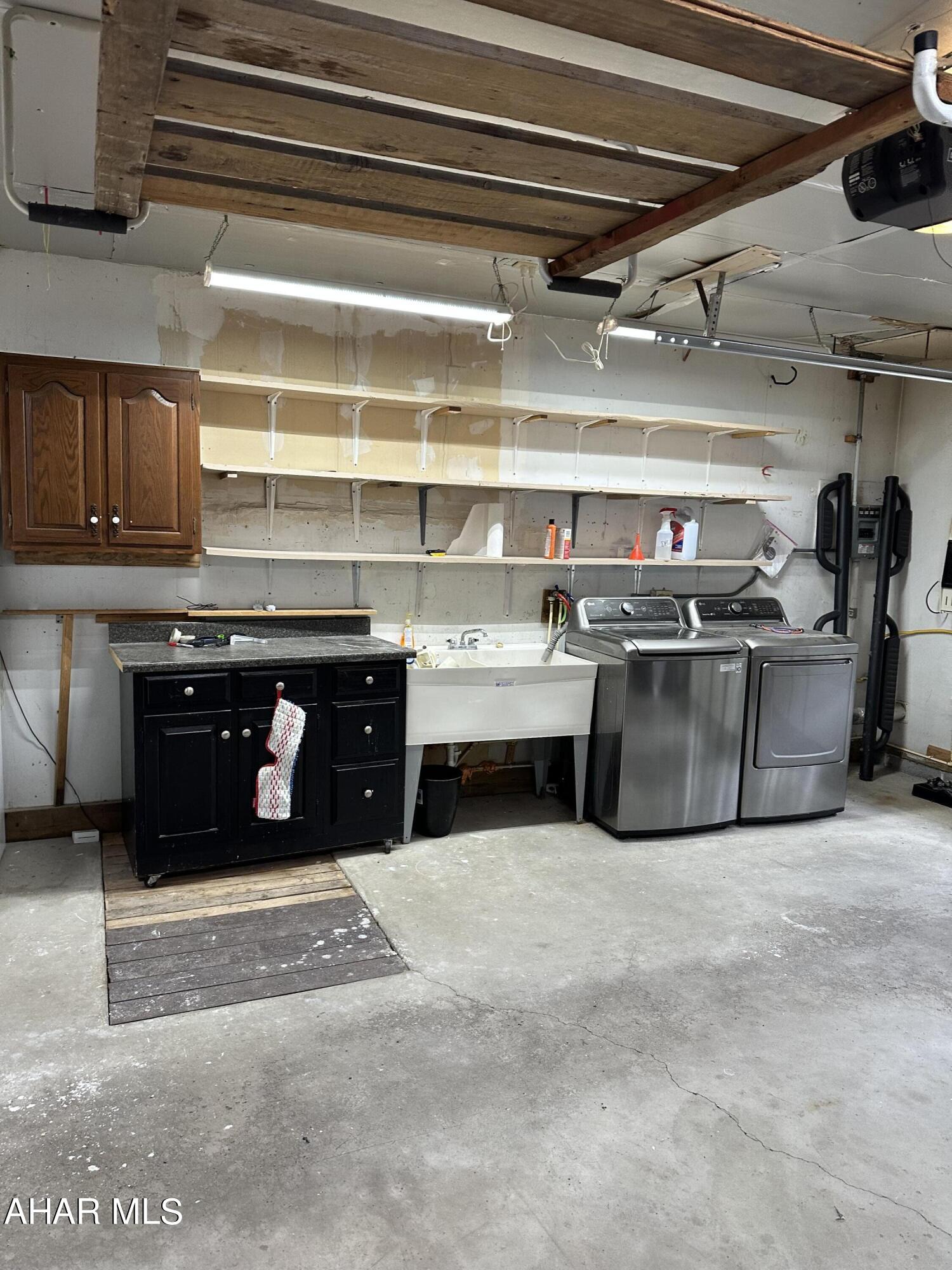 Juniata - Residential