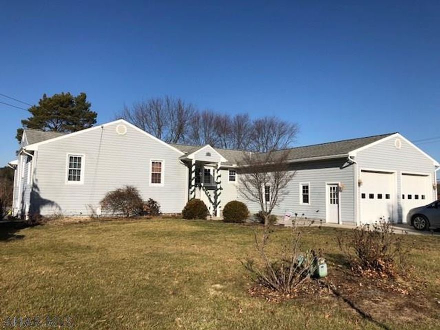 Beautifully maintained large ranch home in Hollidaysburg Borough.  Enjoy the view of Sylvan Hills Golf Course in your back yard.  Modern kitchen with granite countertops that open into living room.  Entertain family in the dining room.  Large spacious family room for all your activities.  New furnace was just installed.  Don't let this one pass you by.  Room sizes are approximate.  Taxes to be verified by the buyer.