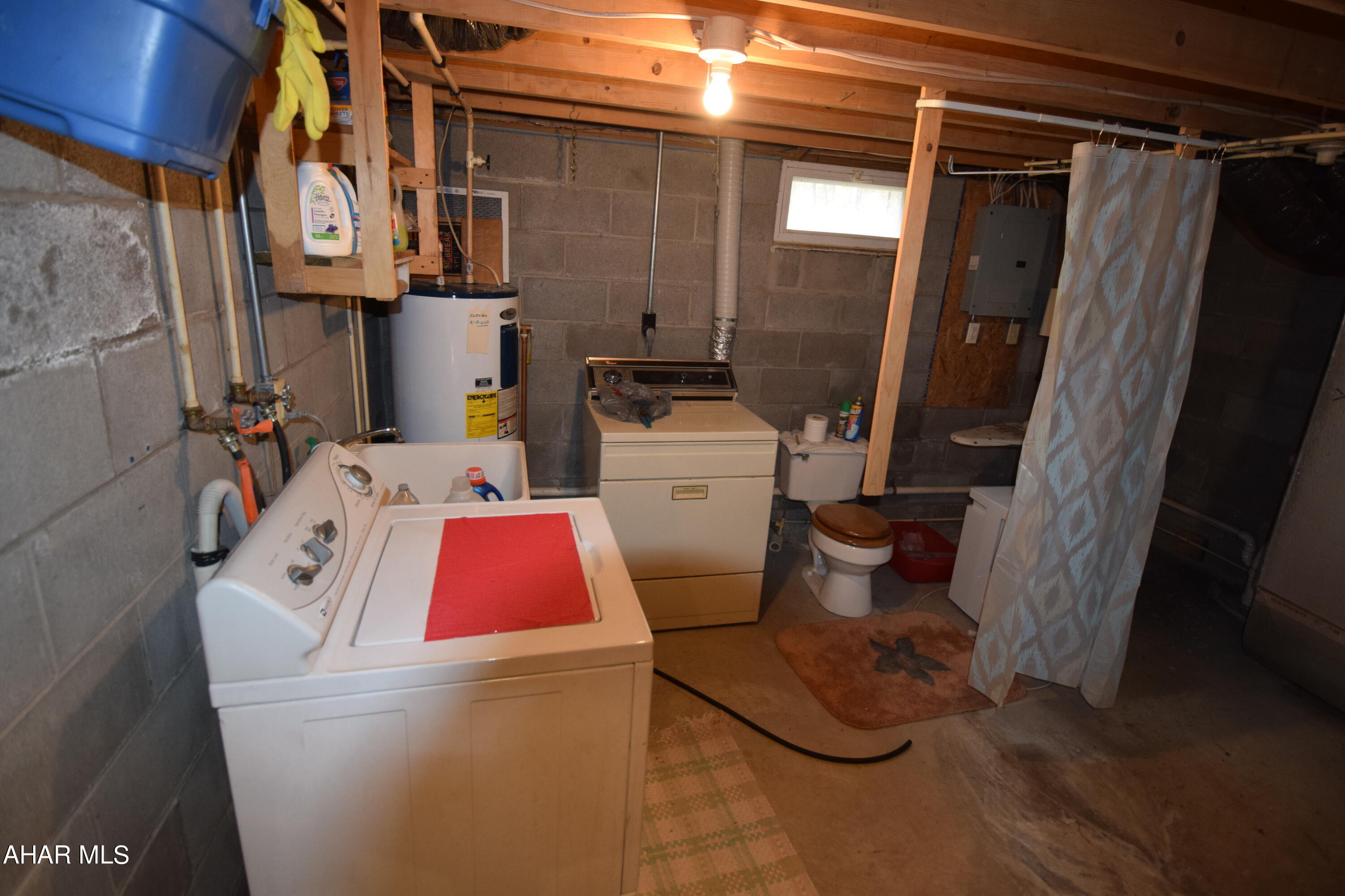 Glendale Yearound - Residential