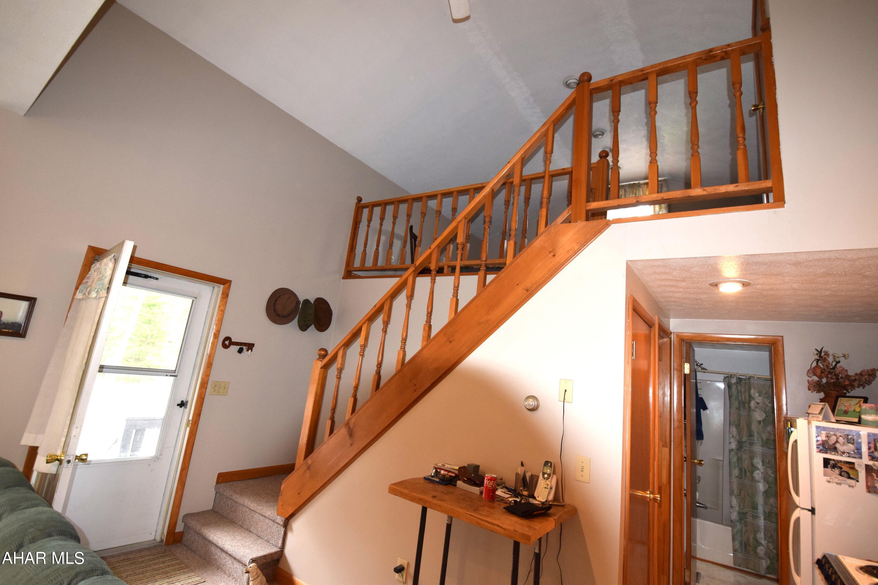 Glendale Yearound - Residential