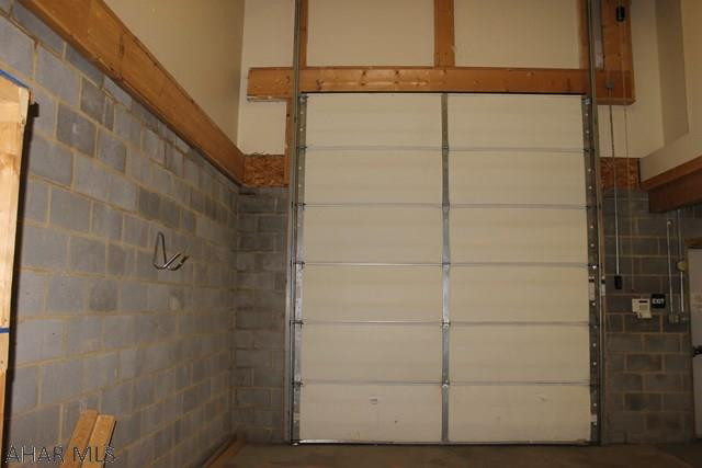 Unknown - Commercial Sale