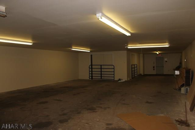 Unknown - Commercial Sale