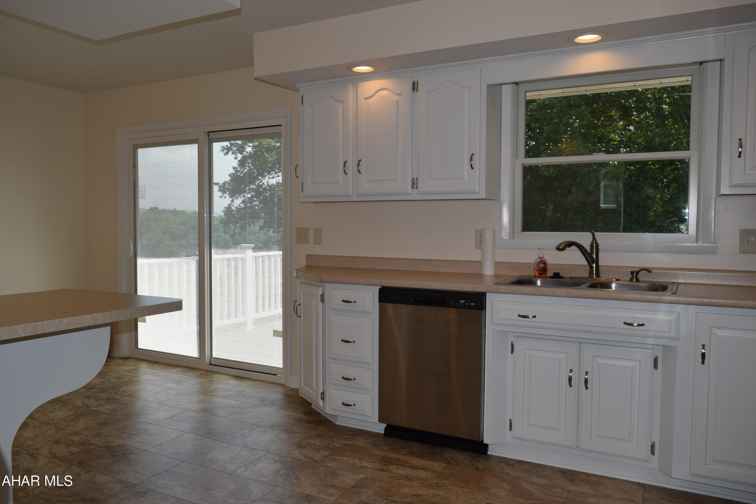 Juniata - Residential