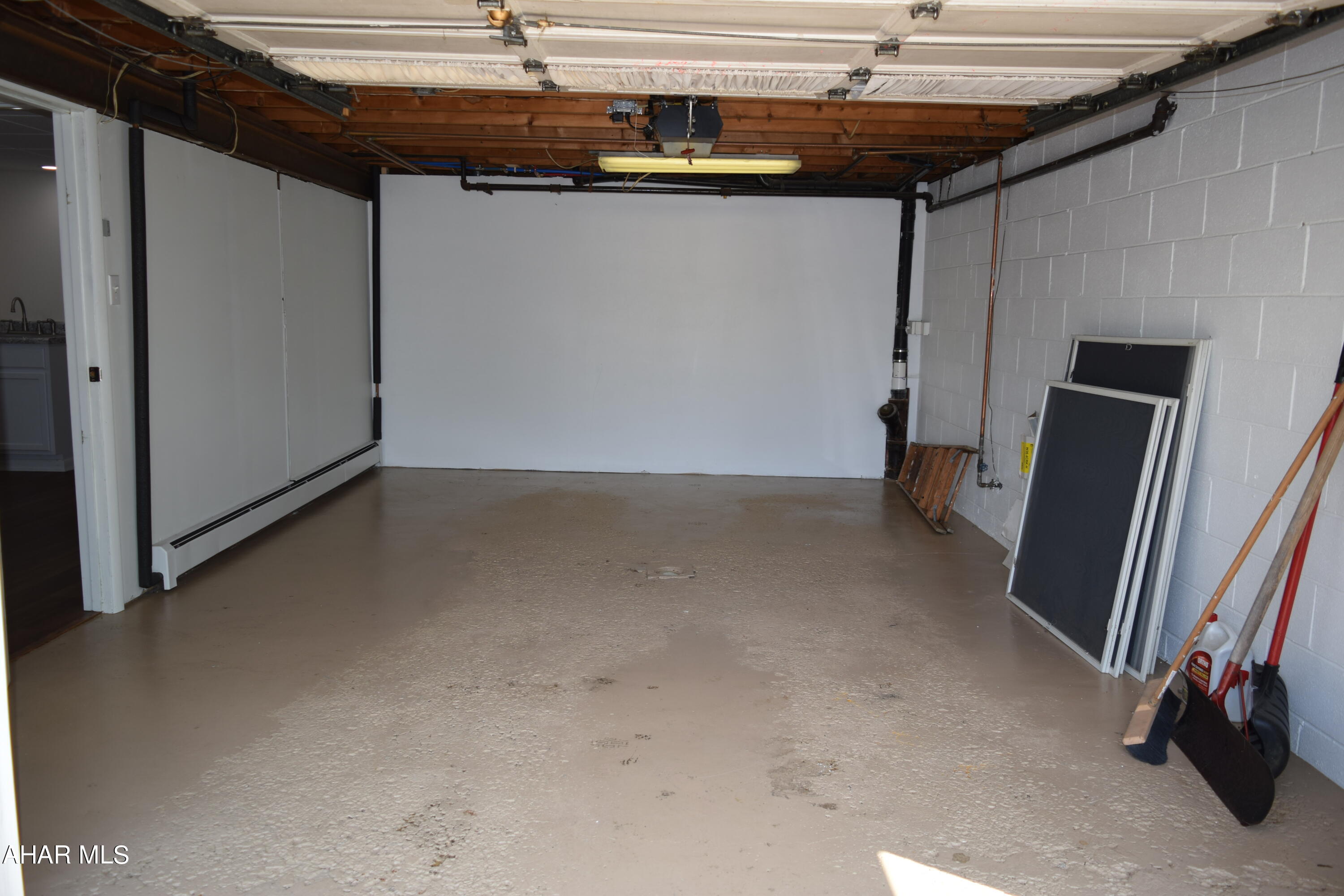 Juniata - Residential