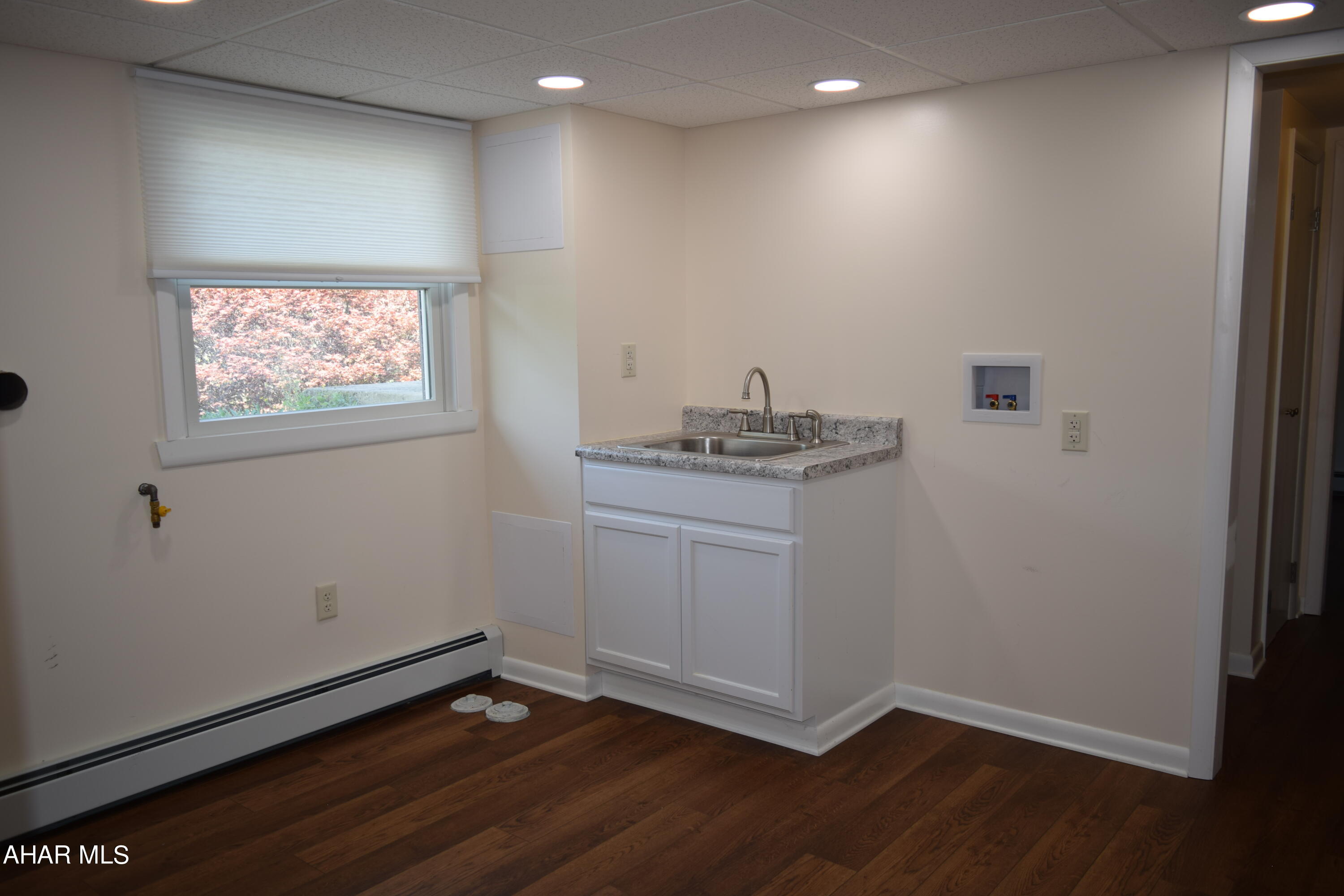 Juniata - Residential