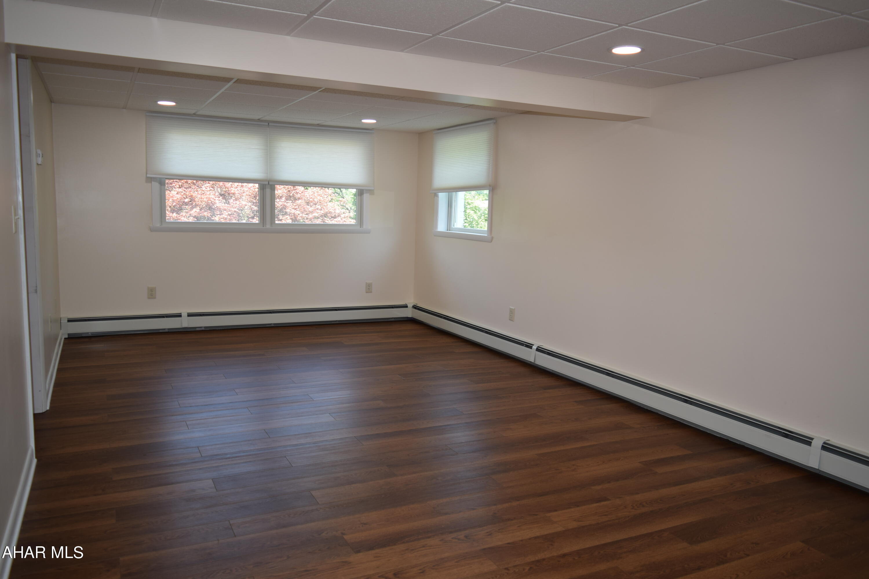 Juniata - Residential