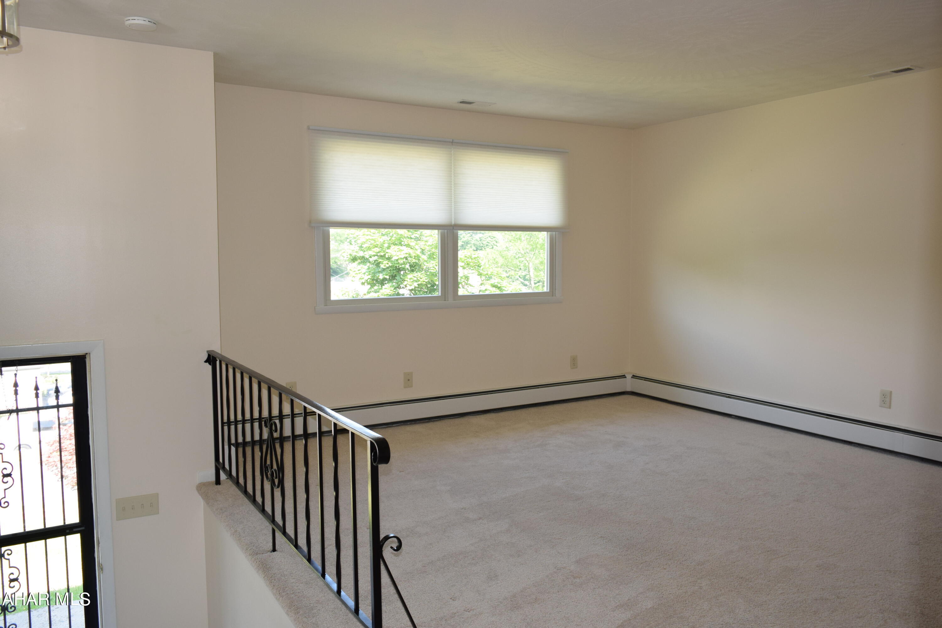 Juniata - Residential