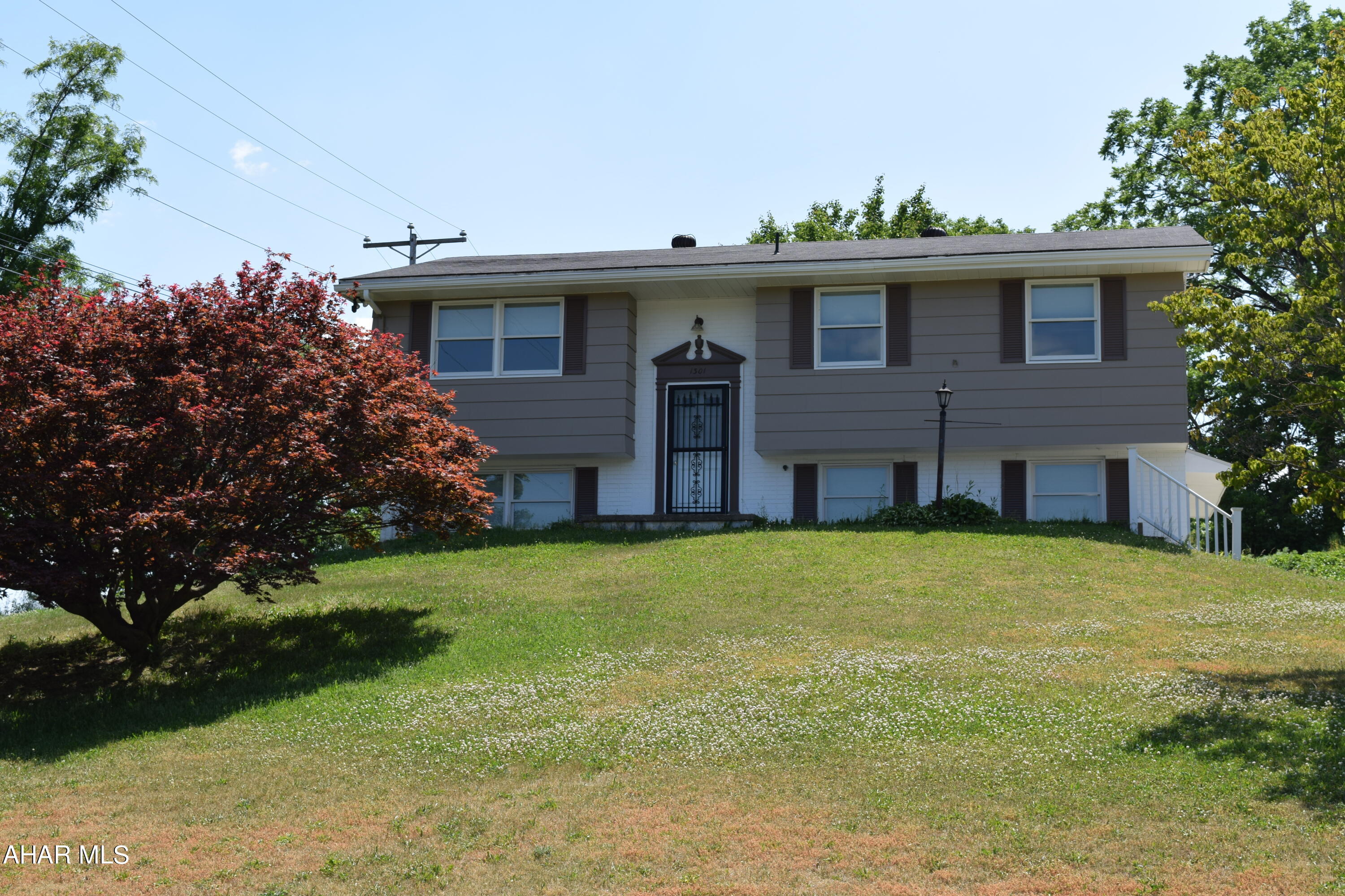 Juniata - Residential