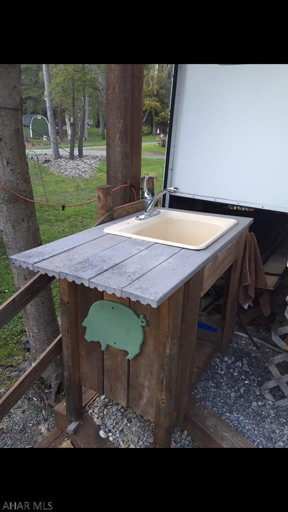 Glendale Yearound - Residential