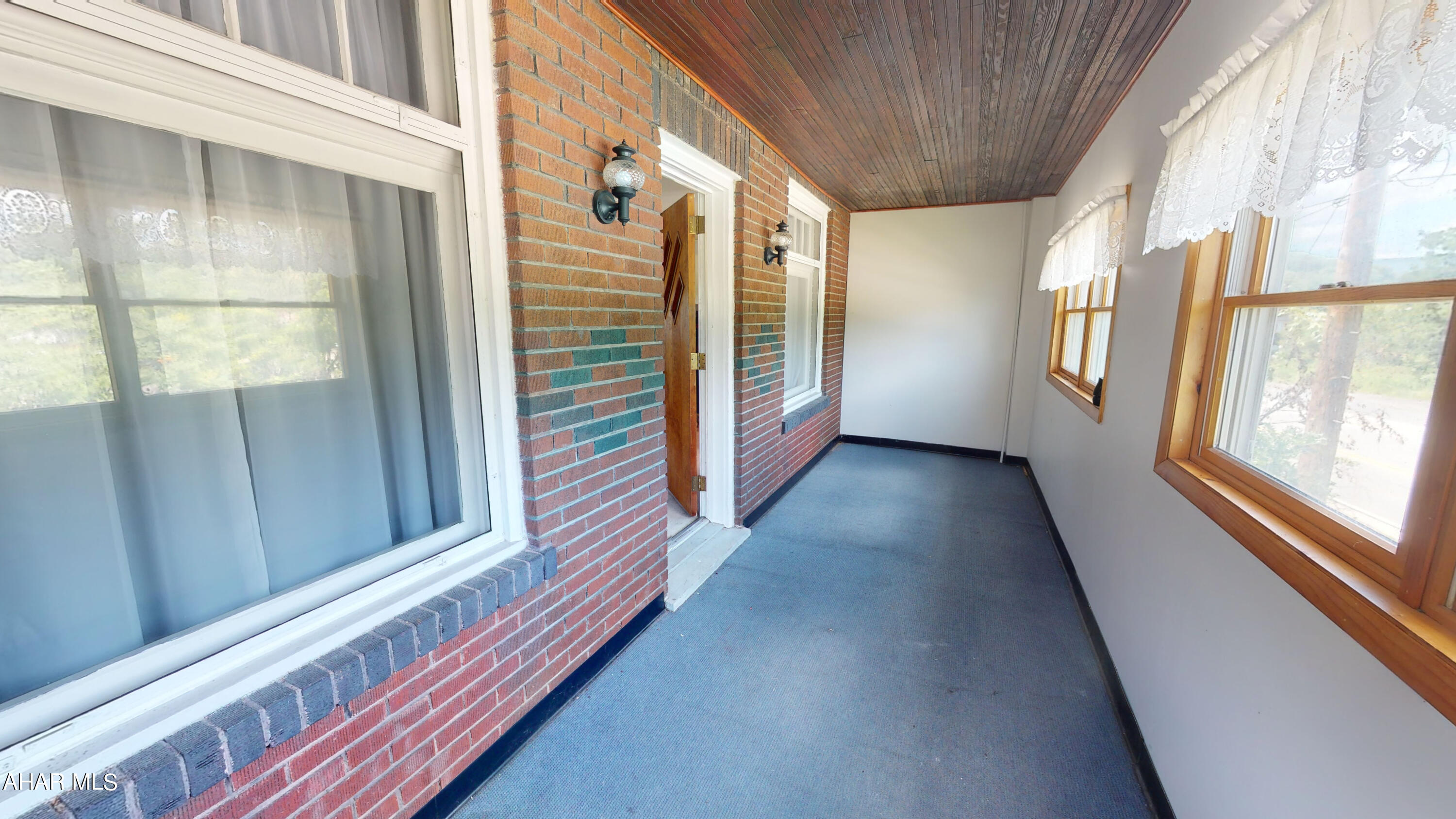 Juniata Gap - Residential