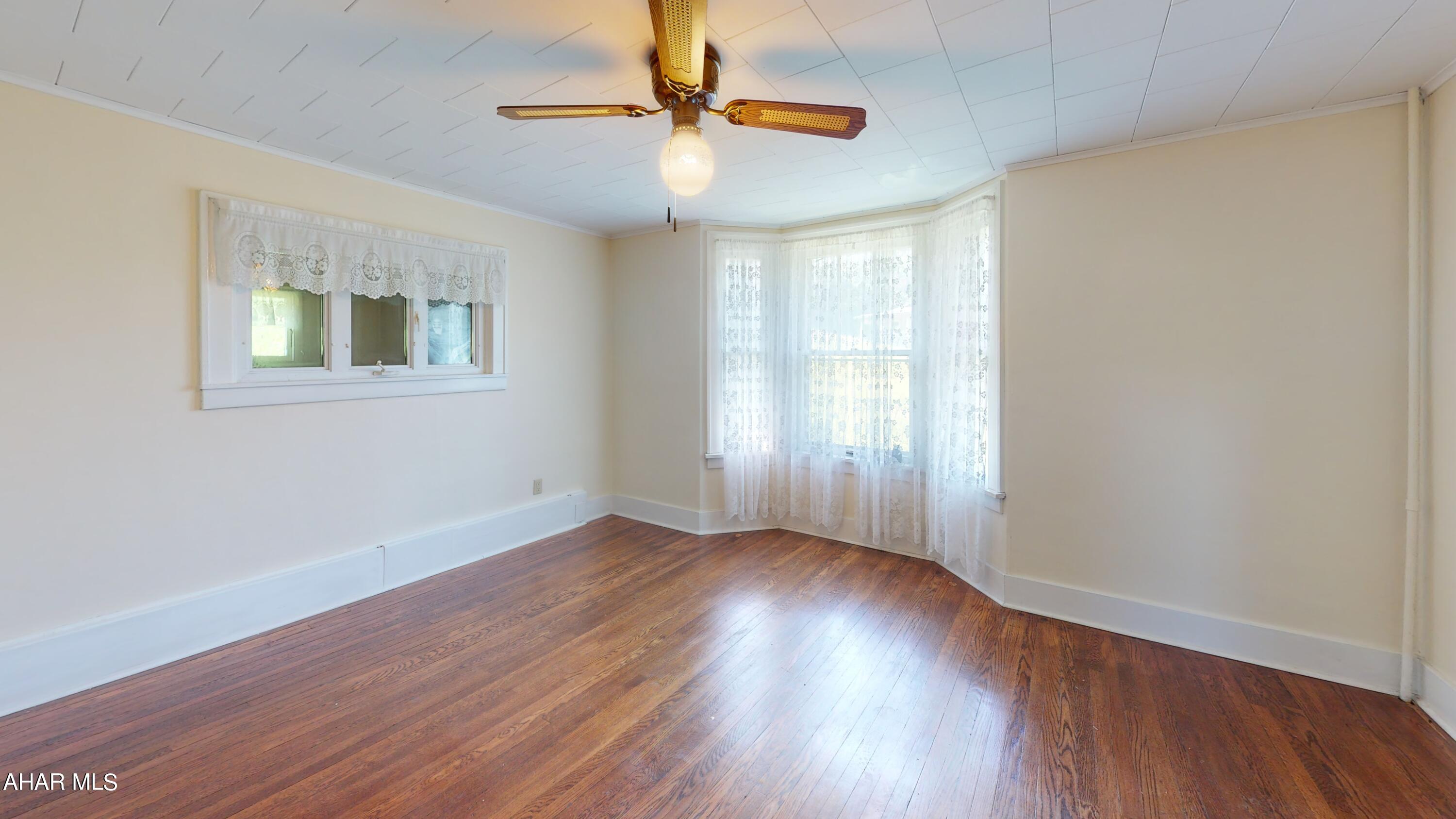 Juniata Gap - Residential