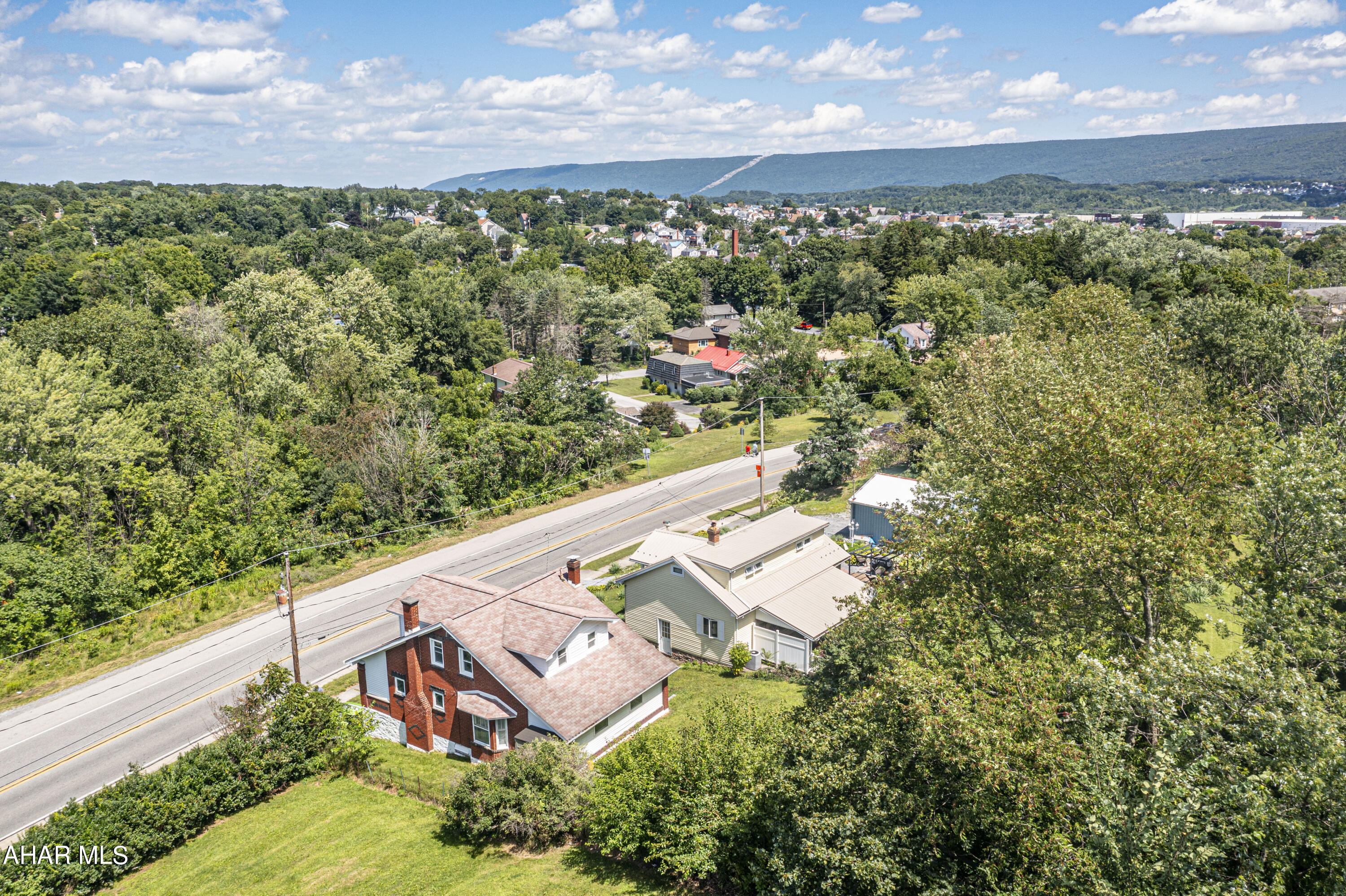 Juniata Gap - Residential