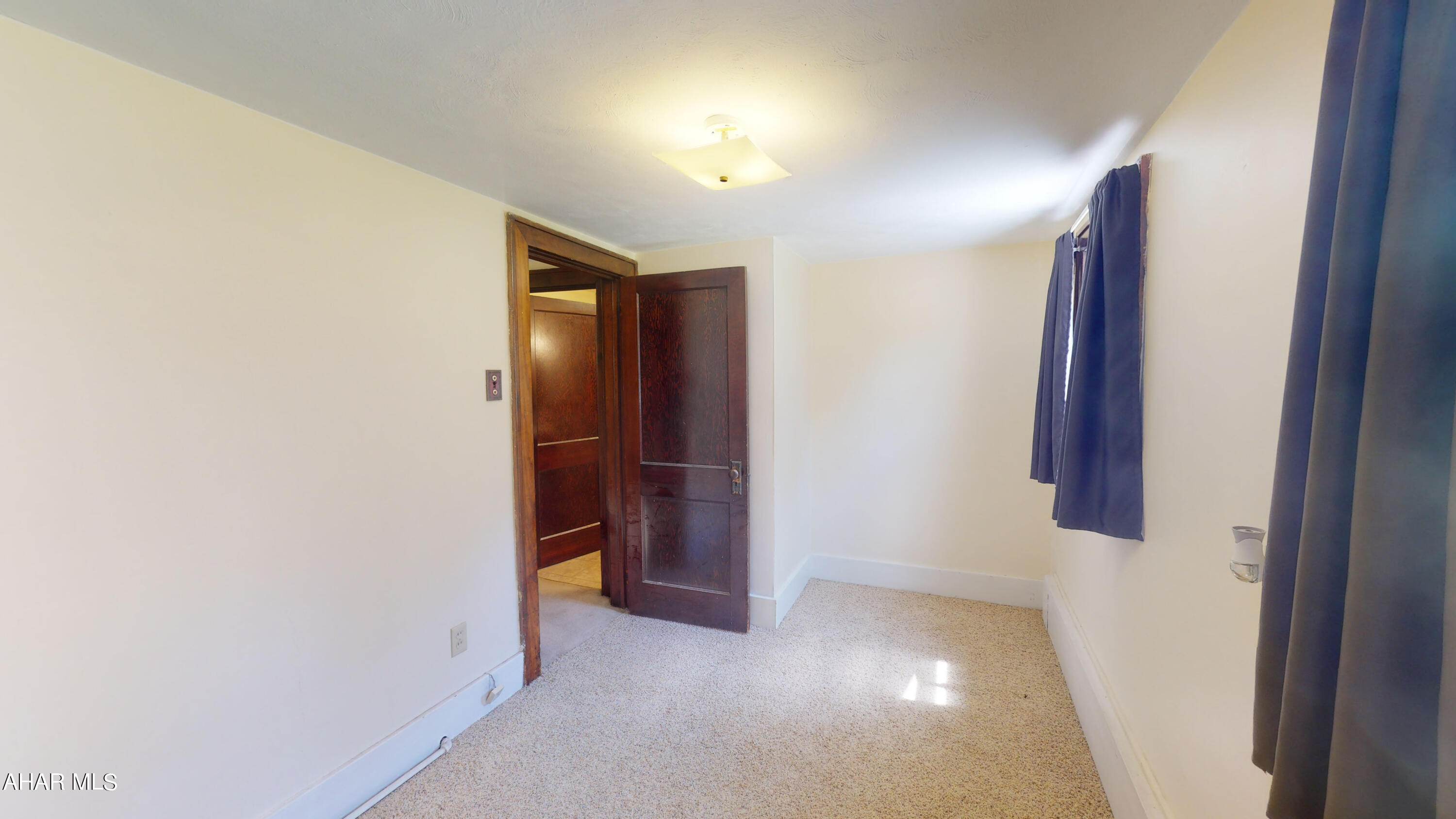 Juniata Gap - Residential