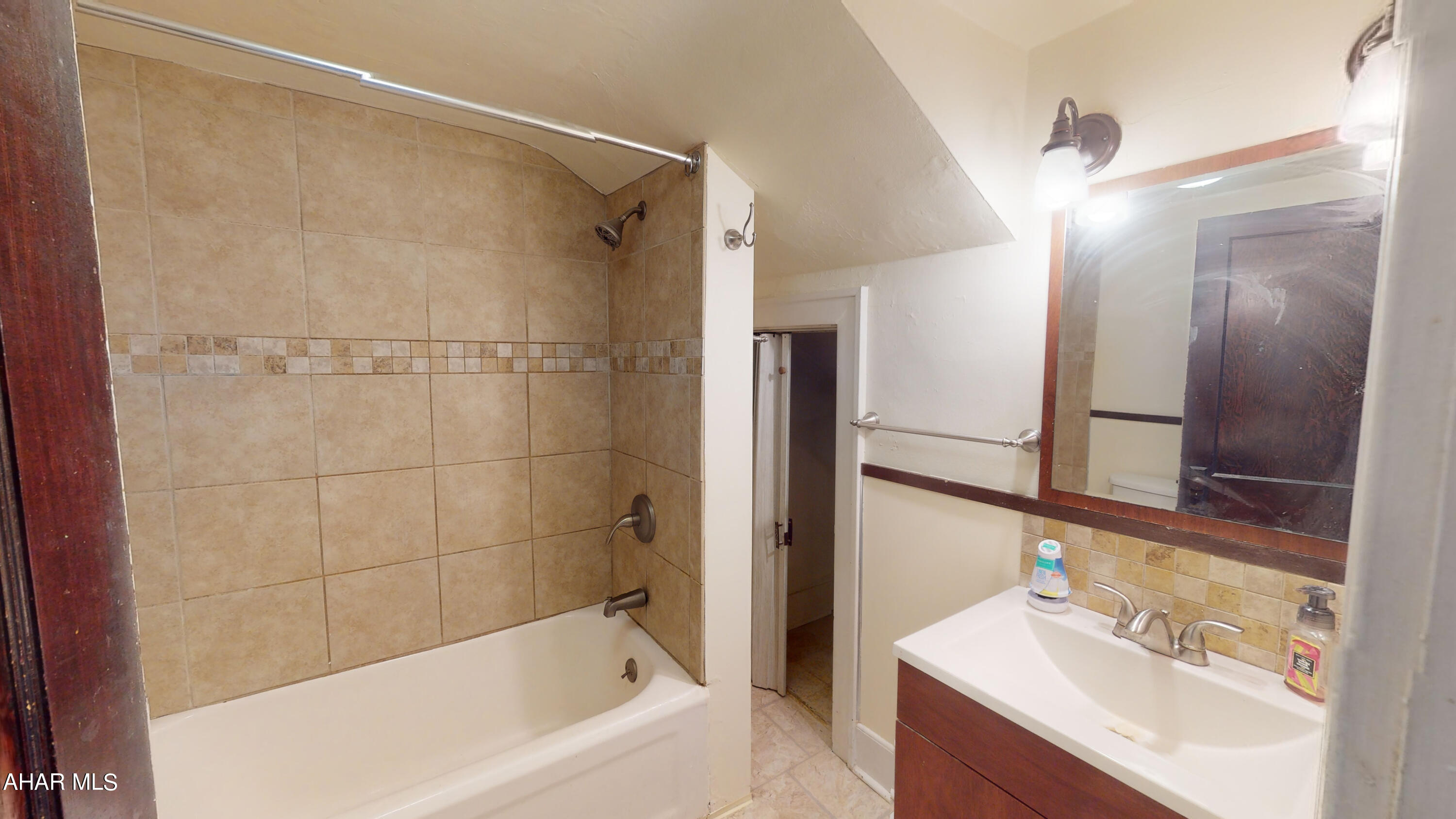 Juniata Gap - Residential