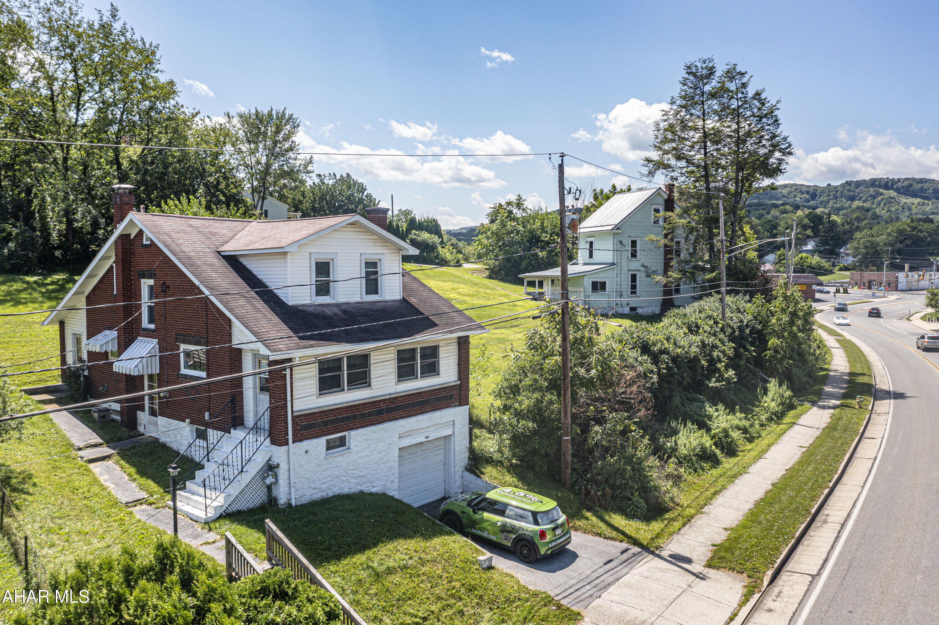 Juniata Gap - Residential