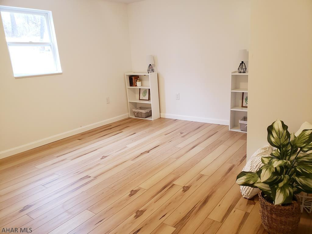 Lakemont - Residential