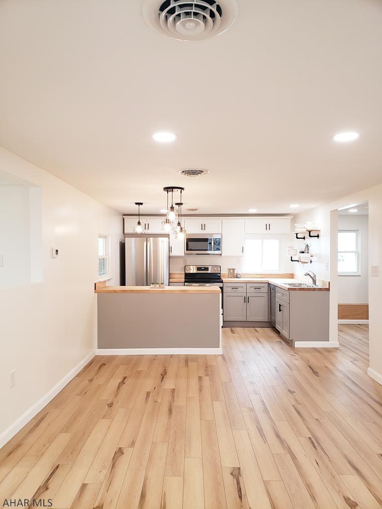 Lakemont - Residential