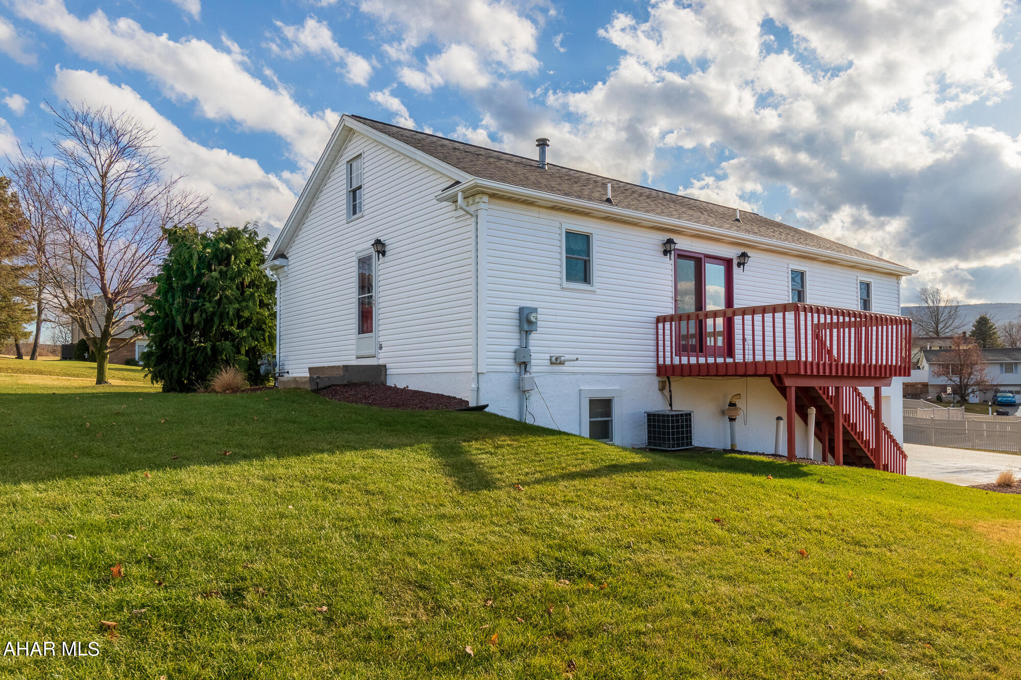 Rolling Hills - Residential