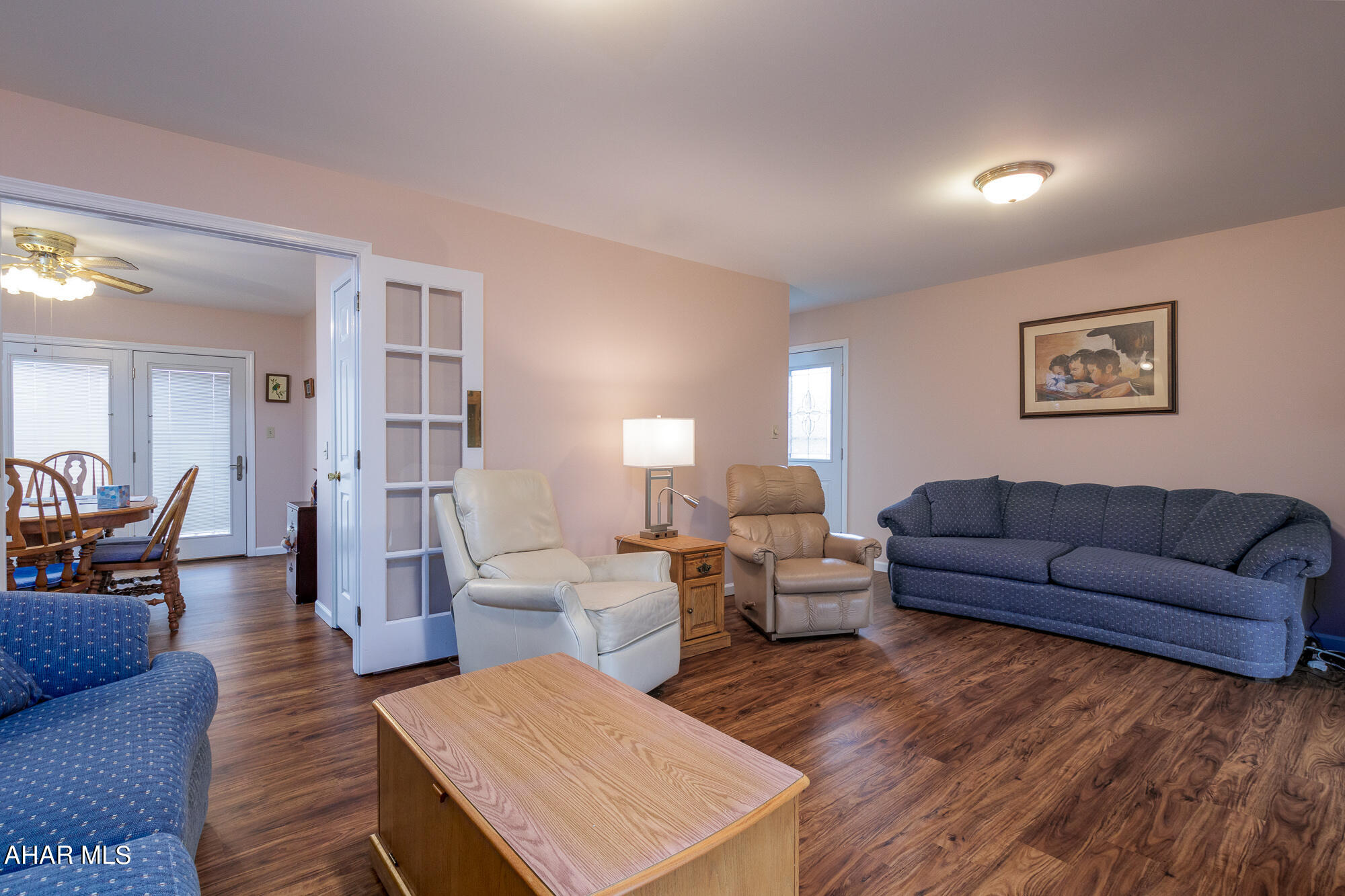 Rolling Hills - Residential