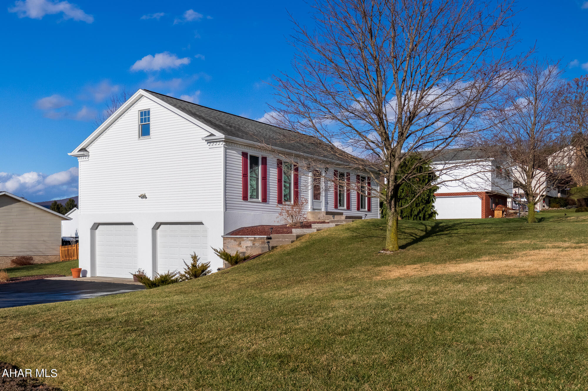 Rolling Hills - Residential