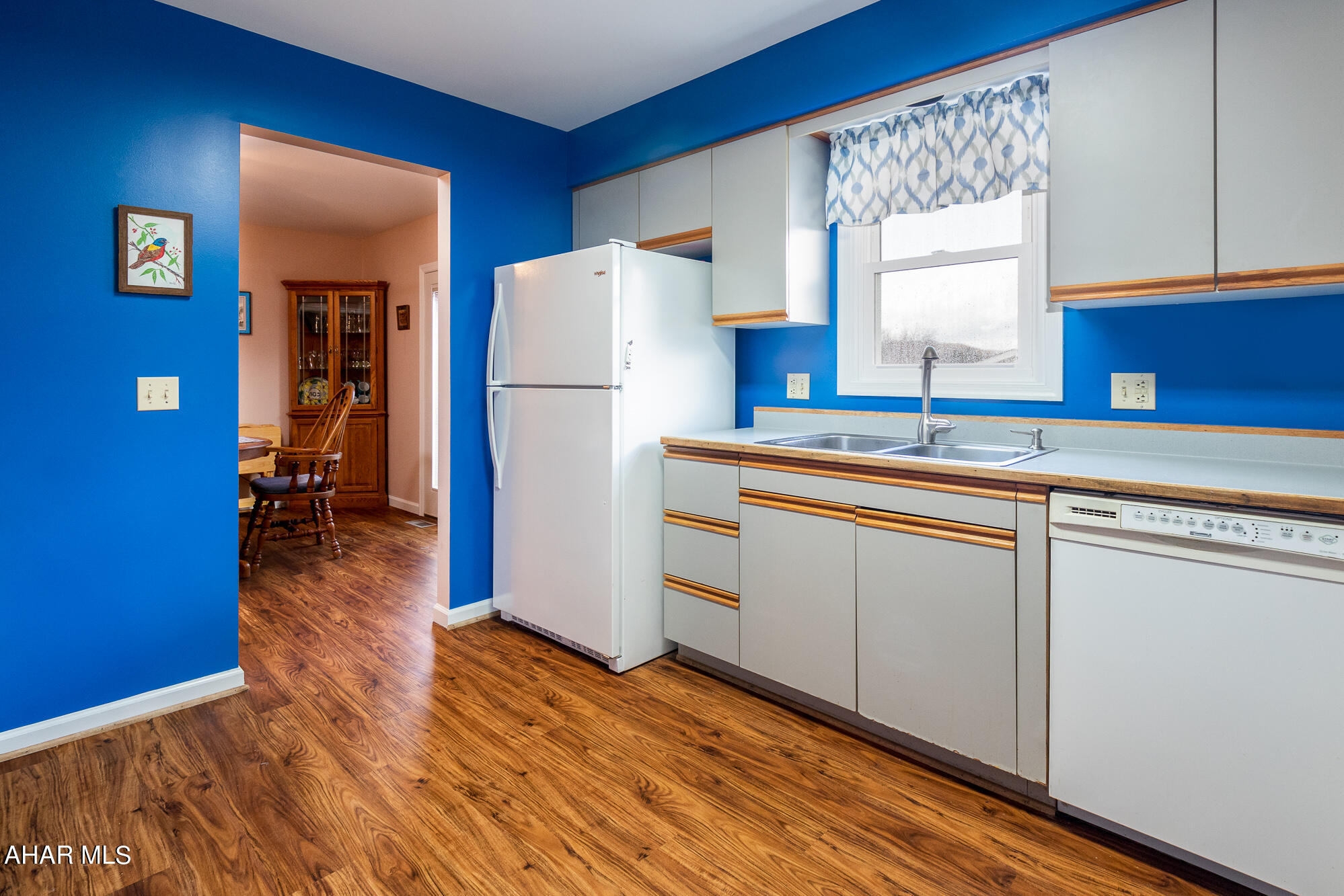 Rolling Hills - Residential