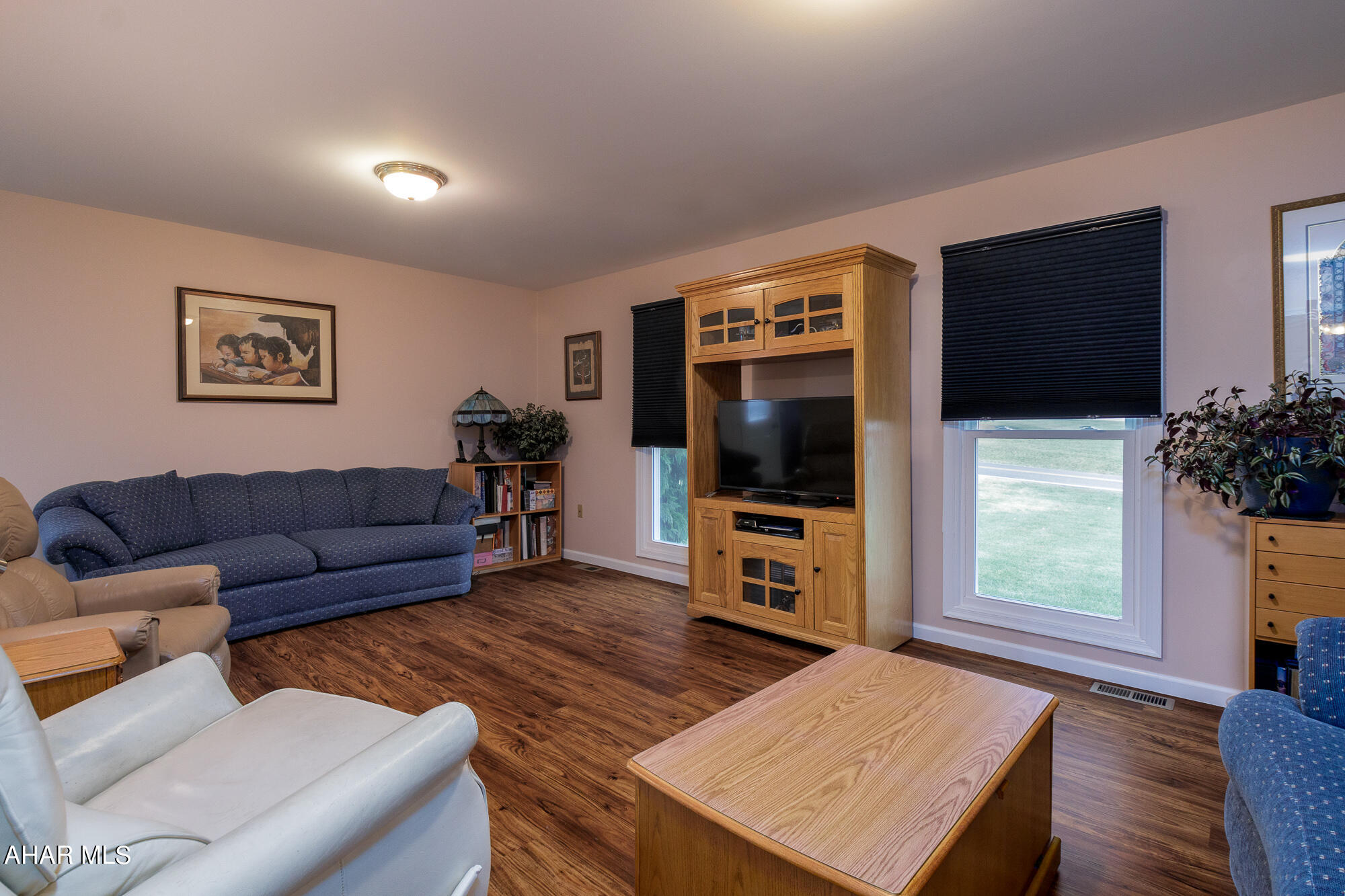 Rolling Hills - Residential