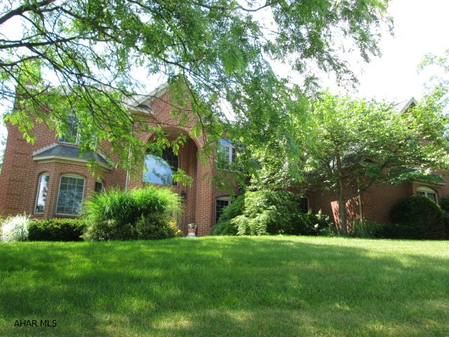 Elmwood - Residential