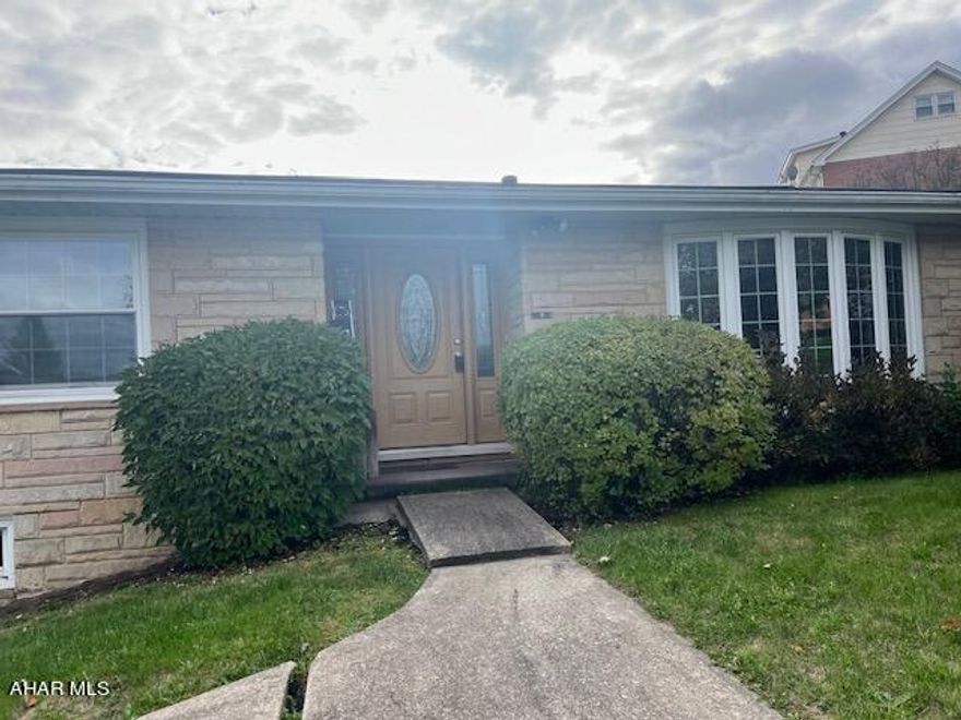 BEAUTIFUL RANCH HOME IN A VERY DESIREABLE AREA LOCATED CLOSE TO PENN STATE ALTOONA. MANY UPDATES DONE.
DON'T MISS OUT ON THIS ONE!
BUYER TO VERIFY TAXES.