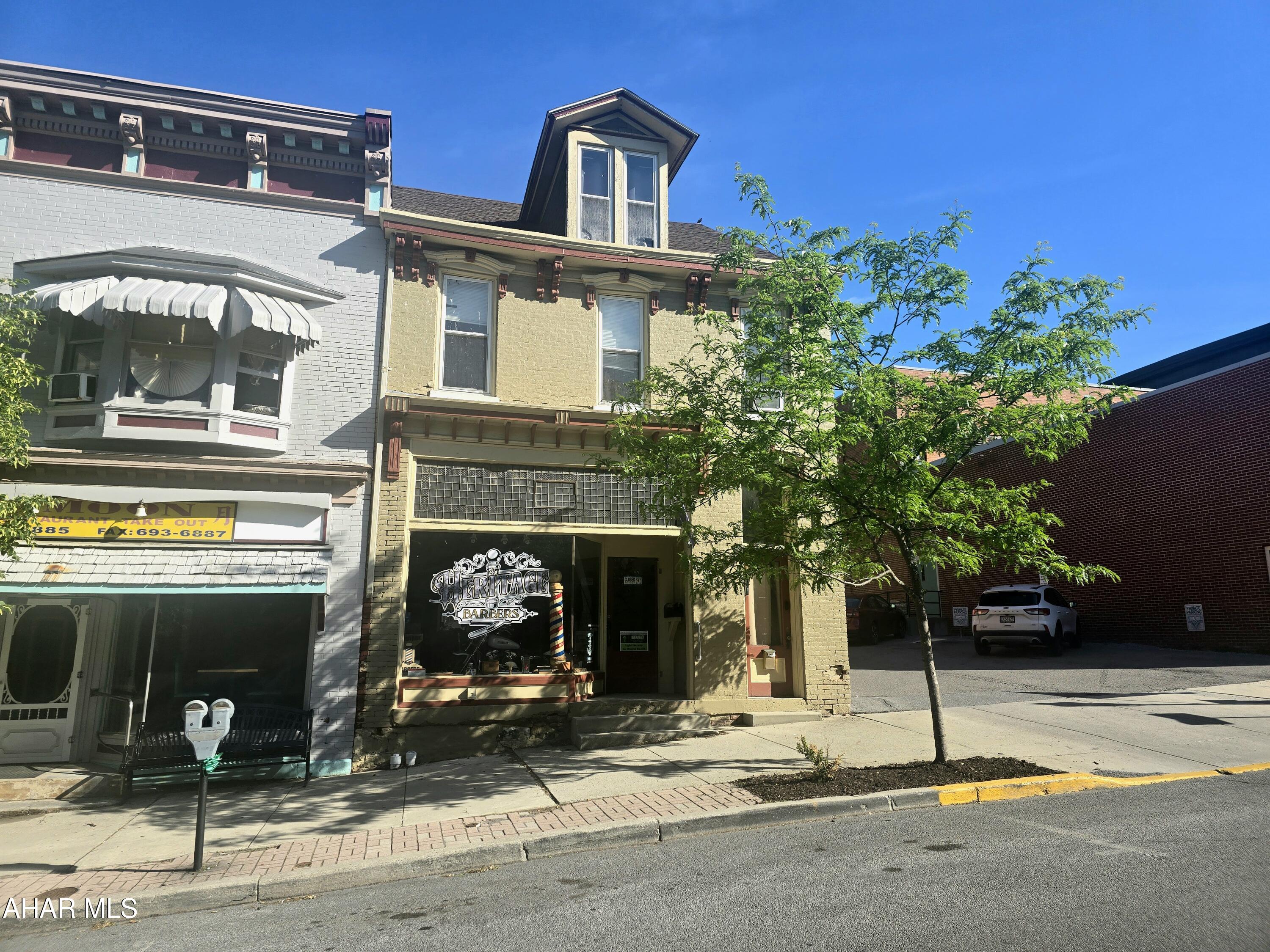 Hollidaysburg - Commercial Sale