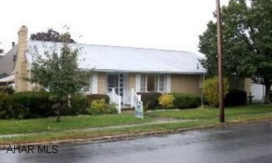 *New electrical service* Solid 2 BR, 1 BA rancher in Calvert Hills. Well-maintained home, central air, hardwood floors throughout main floor, newer roof. Home warranty included! Call John Carr 207-1250. *New electrical service* Solid 2 bedroom, 1 bath rancher in Calvert Hills. Well-maintained home, central air, hardwood floors throughout main floor, newer roof. Home warranty included! Call John Carr 207-1250.