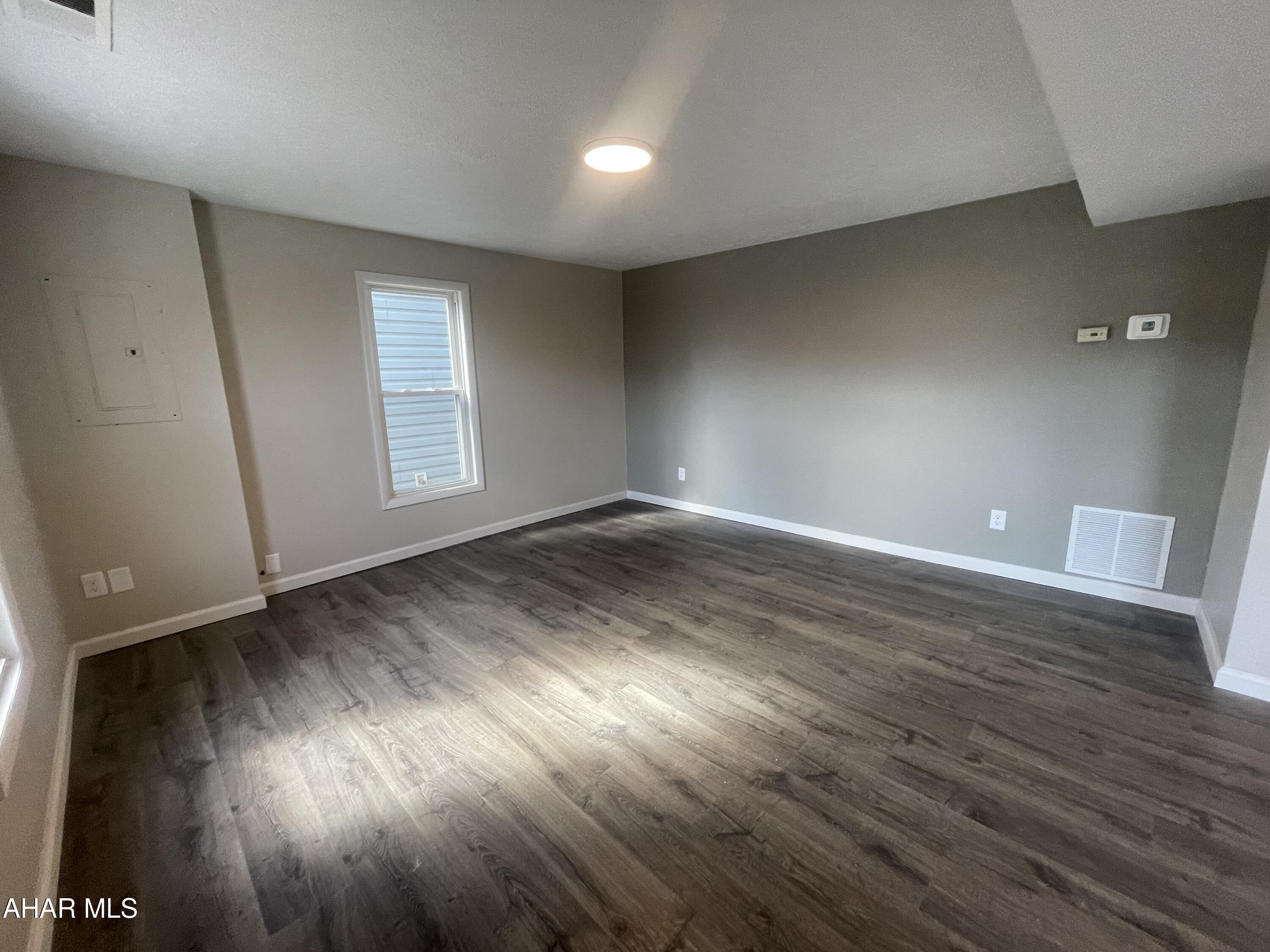 Hollidaysburg - Residential