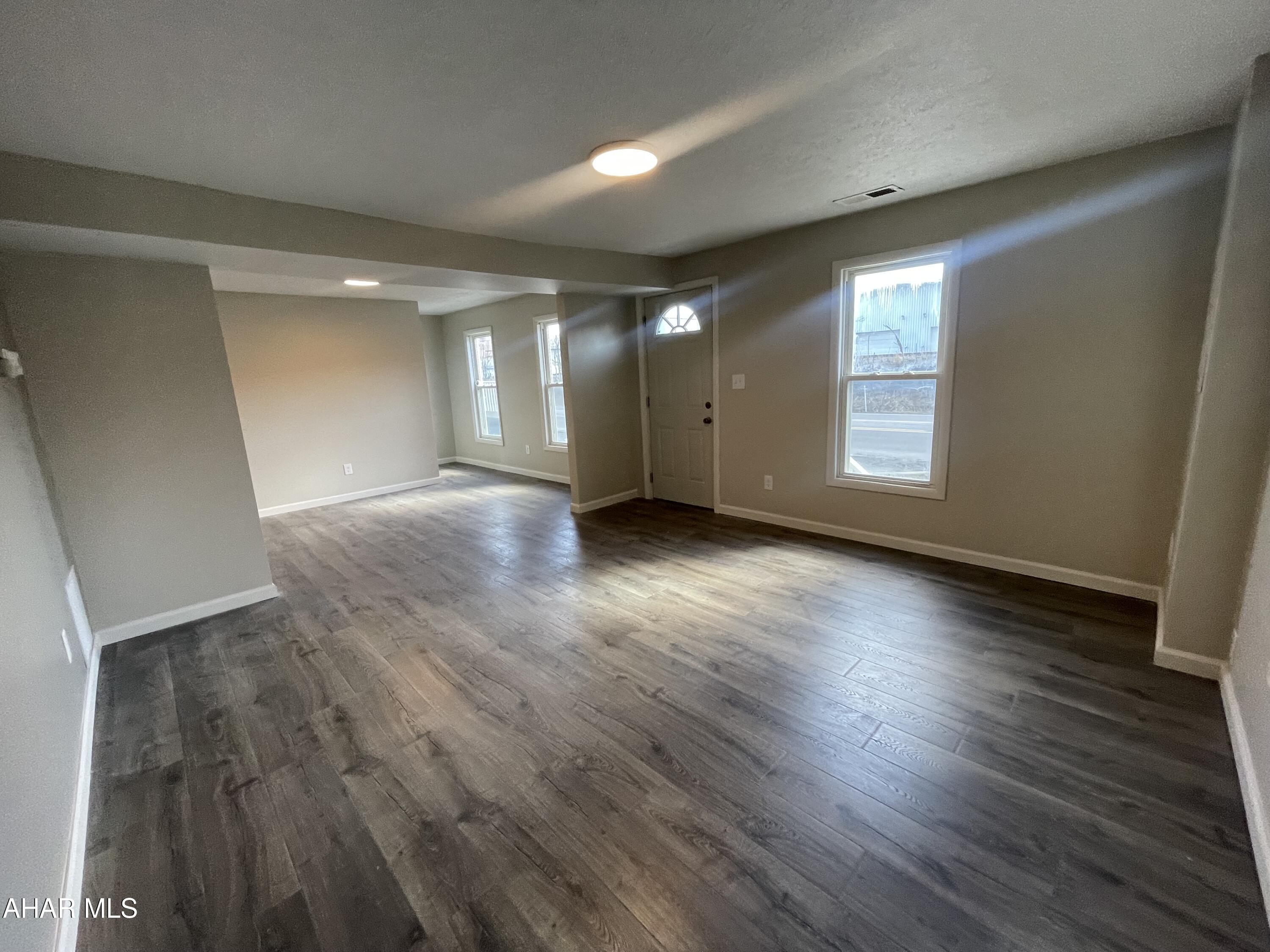 Hollidaysburg - Residential