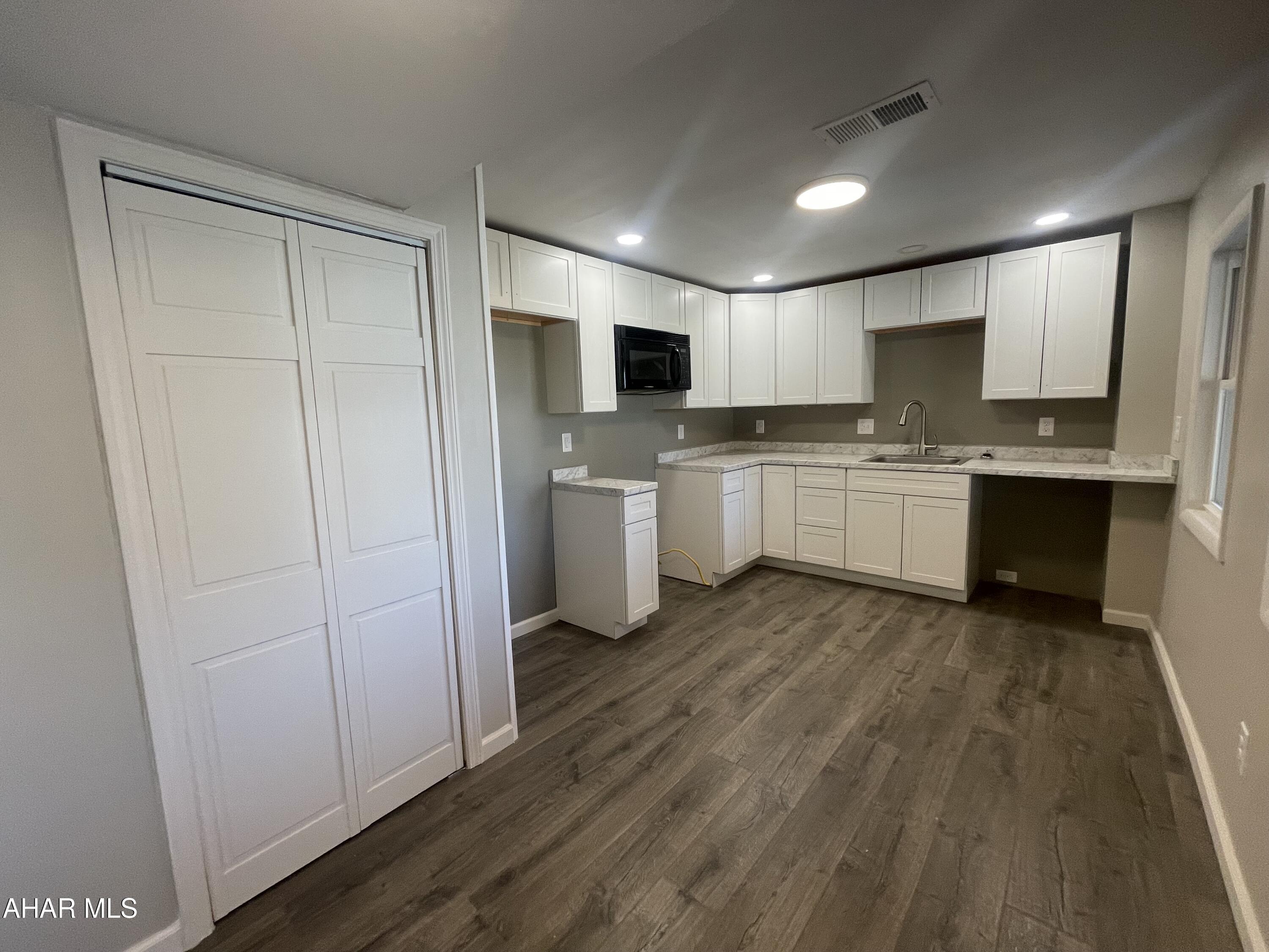 Hollidaysburg - Residential