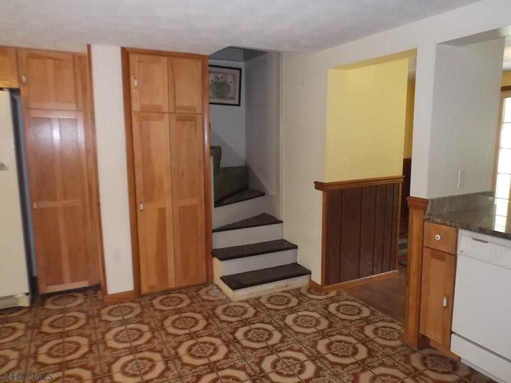 Juniata - Residential