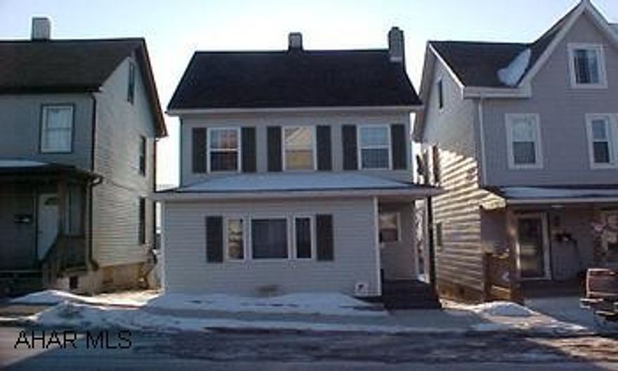 Larger than it looks!! New windows, vinyl -sided, lots of closets.  1st floor laundry , updated bath, woodburner in living room.  Must see!  #J-915 Larger than it looks!! New windows, vinyl -sided, lots of closets.  1st floor laundry , updated bath, woodburner in living room.  Must see!  #J-915