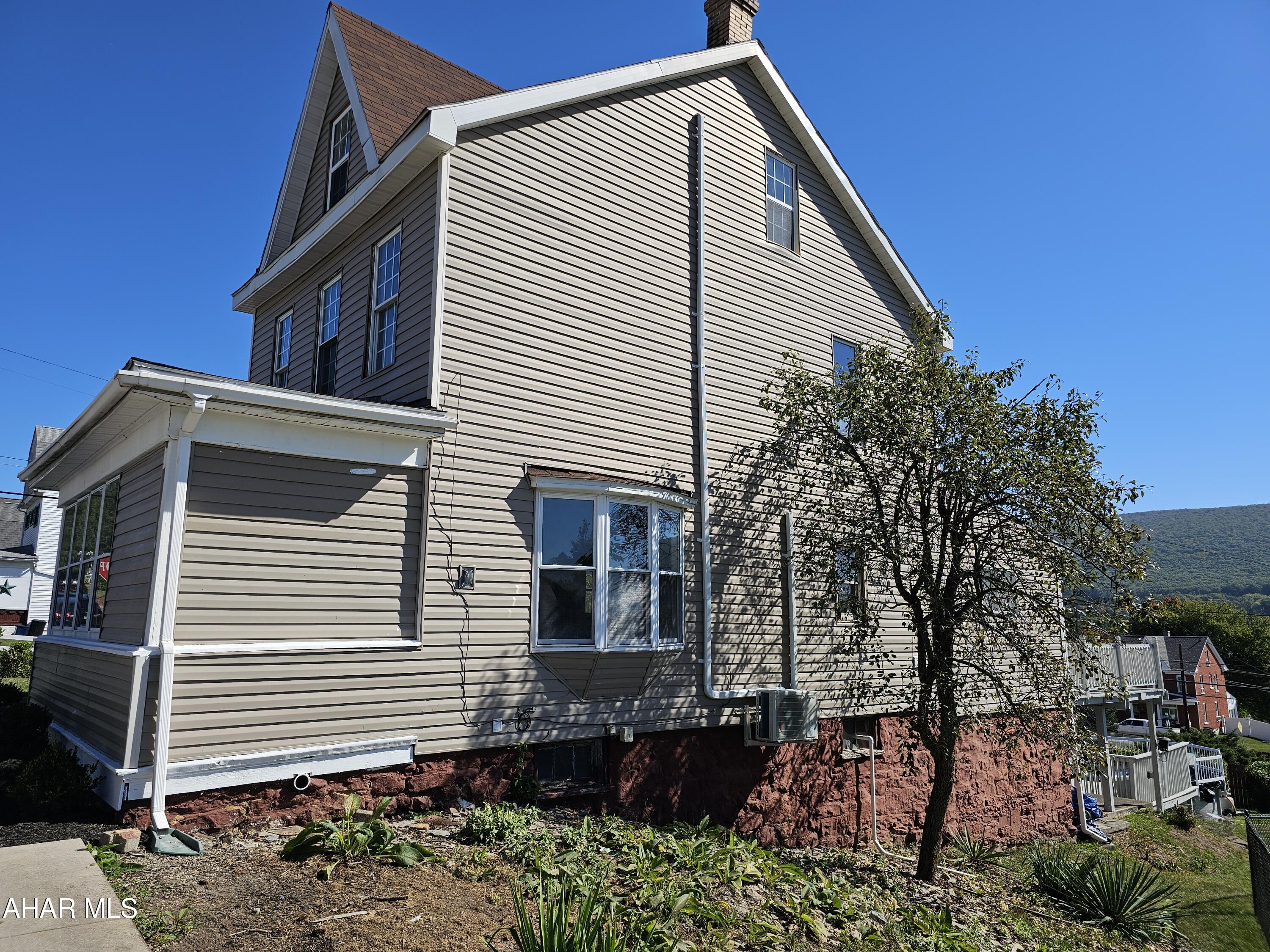 Unknown - Residential