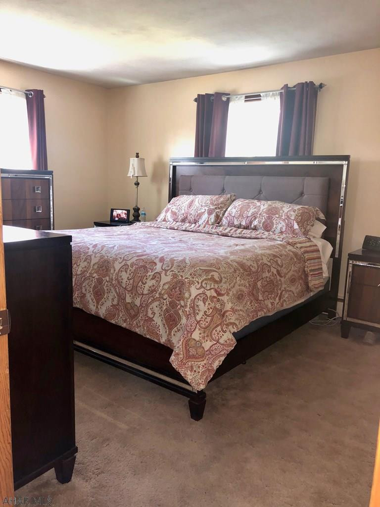 Maple Hollow - Residential